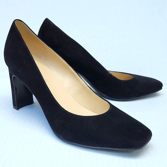 MARC FISHER BLACK SUEDE HEELS - Picture 1 of 9
